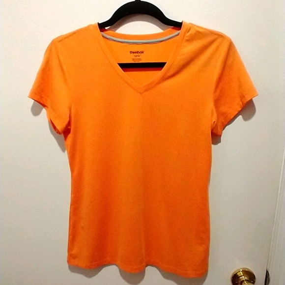 Reebok athletic orange shirt sleeve tee - Picture 1 of 3
